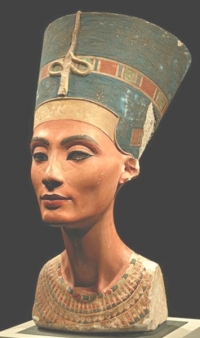 Bista egipatske kraljice Nefertiti